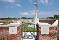 red farm military cemetary